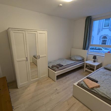 Moderne Wohnung Im Erdgeschoss Mit Terrasse I Ruhige Umgebung Бремерхавен Екстериор снимка