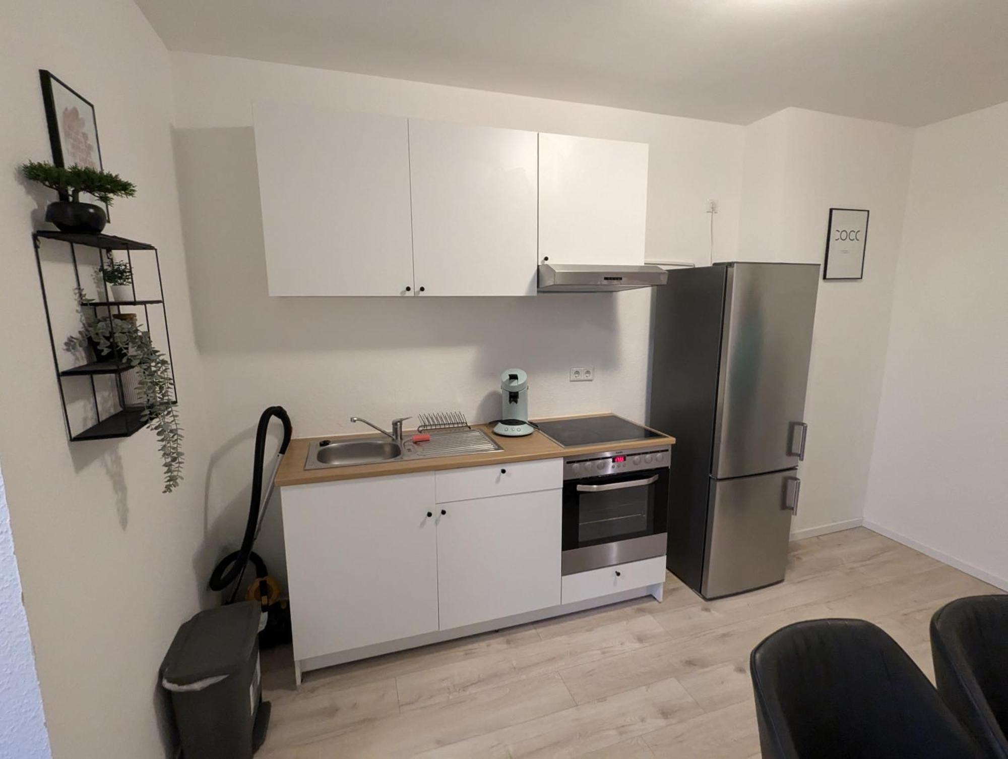 Moderne Wohnung Im Erdgeschoss Mit Terrasse I Ruhige Umgebung Бремерхавен Екстериор снимка